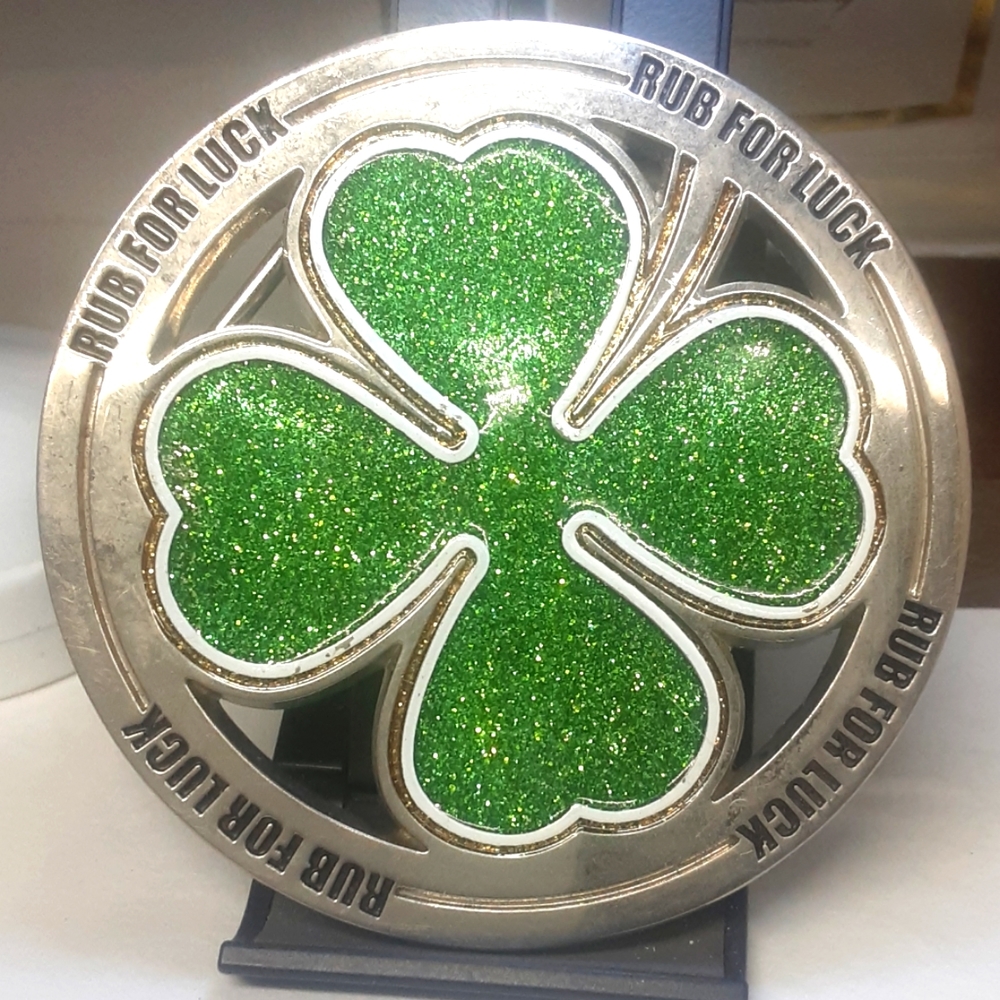 Belt buckle
